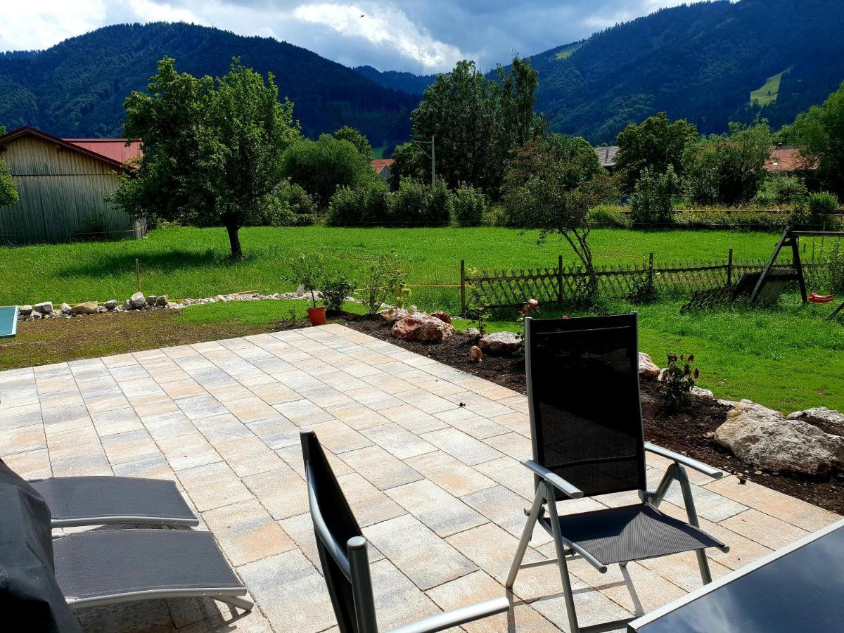 Oberland-Ferienwohnung Inkl Koenigscard Bis Zu 150 Attraktionen Inkl Унтераммергау Екстер'єр фото